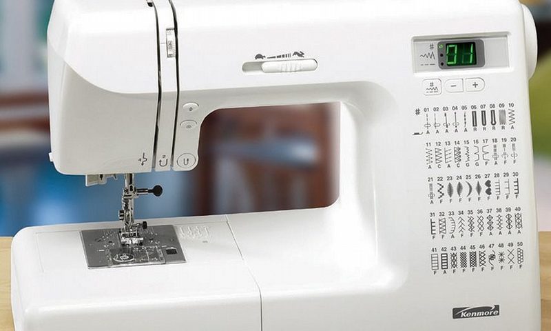 Kenmore Computerized Sewing Machine with 110 Stitch Functions Review