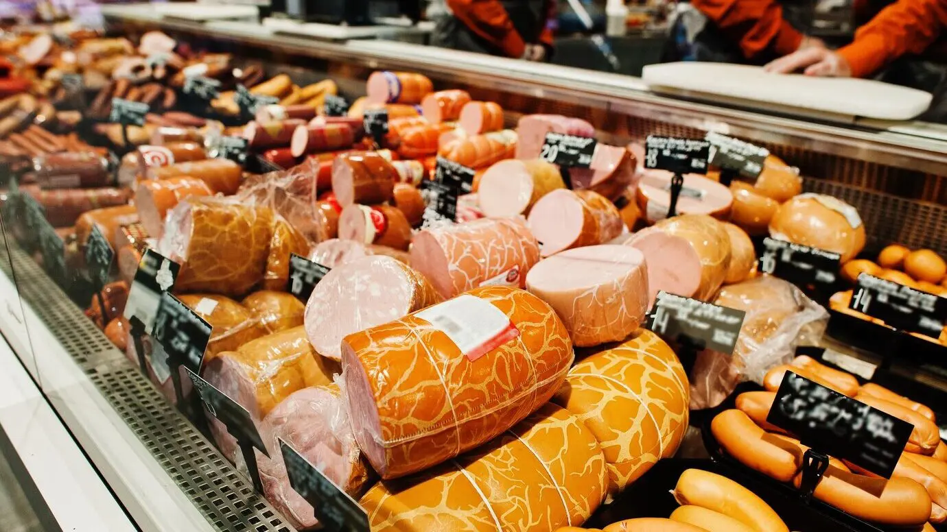 Дієтологи назвали продукти, які шкодять здоров'ю та скорочують життя