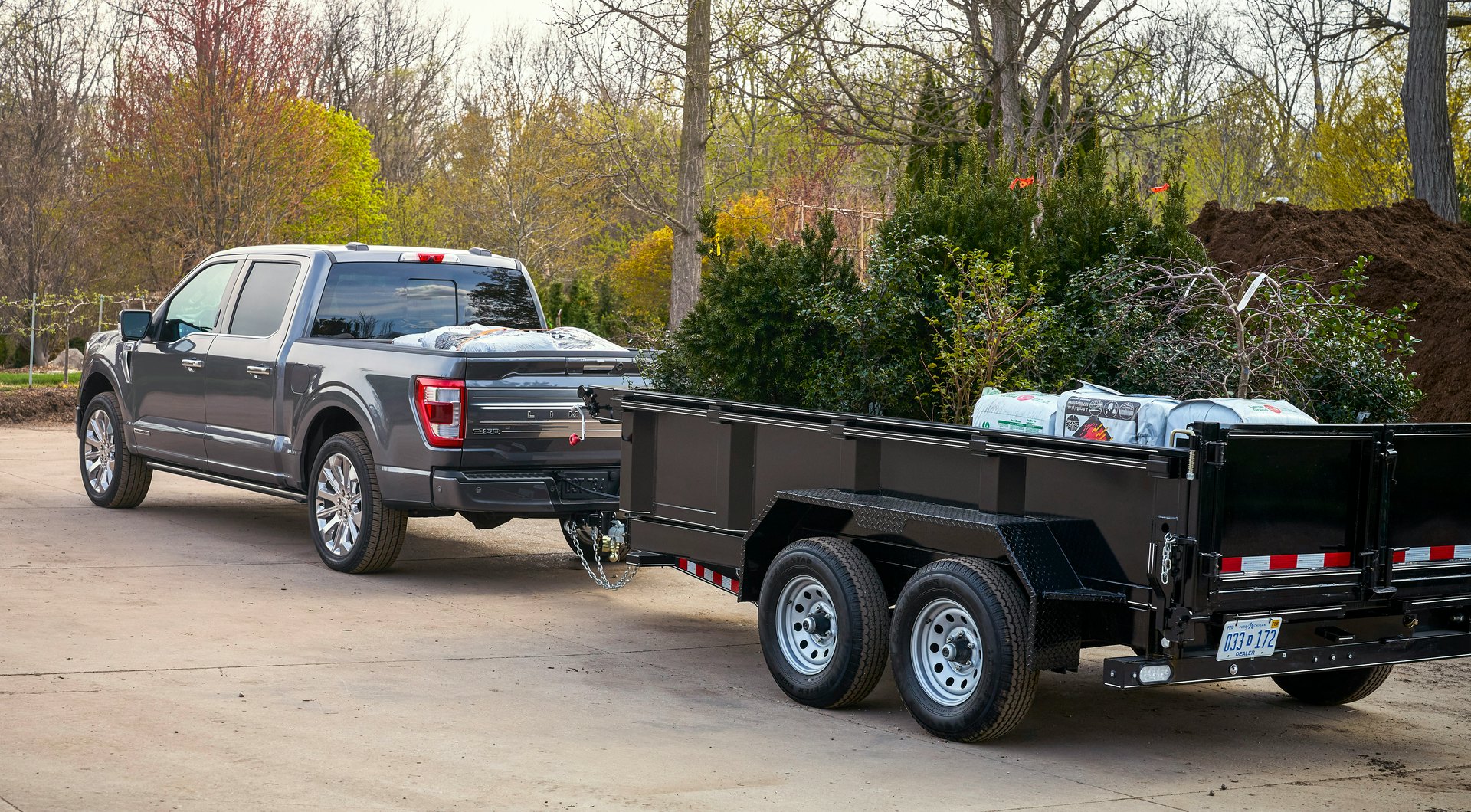 Ford F-150 Technology Increases Towing and Hauling Safety  For  Construction Pros