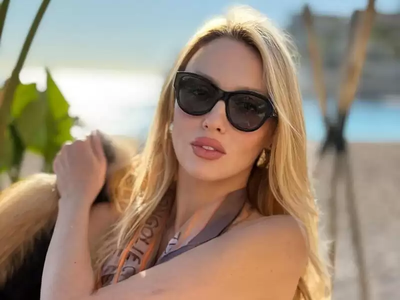 46-річна Полякова пояснила, чому спить окремо від свого 62-річного чоловіка