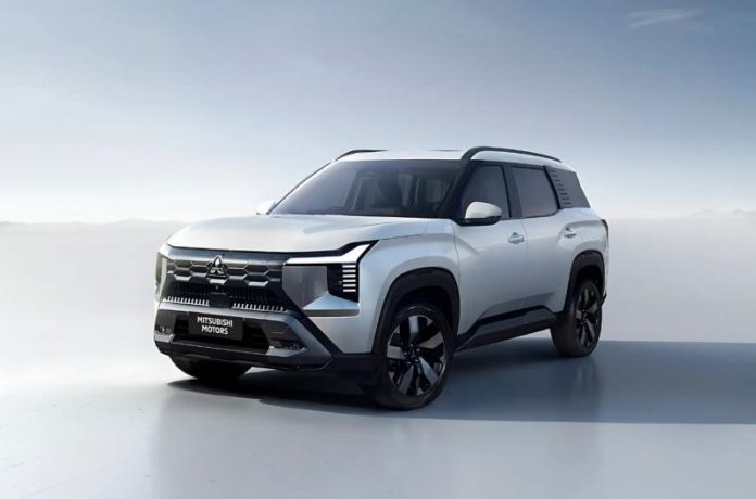 Mitsubishi представила новий кросовер Destinator (ФОТО)