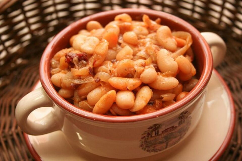 Квасоля з рисом: ще одна пісна страва