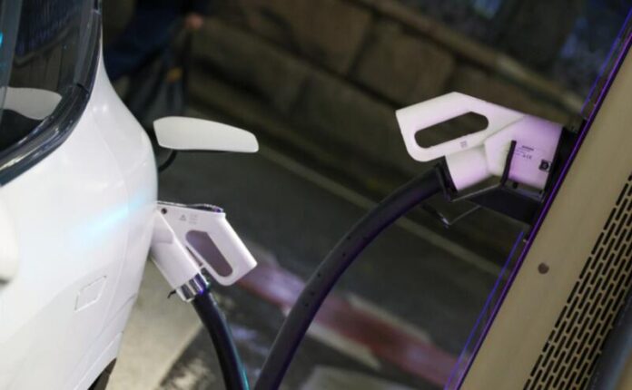 Названі країни з найвищим продажем електрокарів