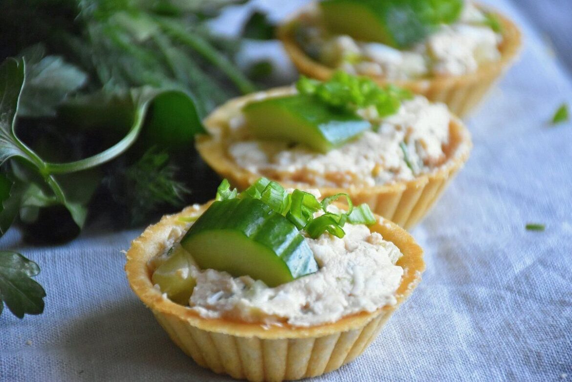 2 смачні начинки для тарталеток до святкового столу: просто та швидко