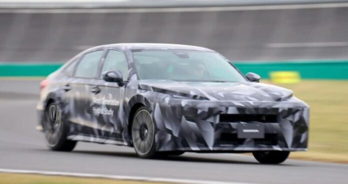 Honda тестує нове покоління гібридного Civic на новій платформі HEV