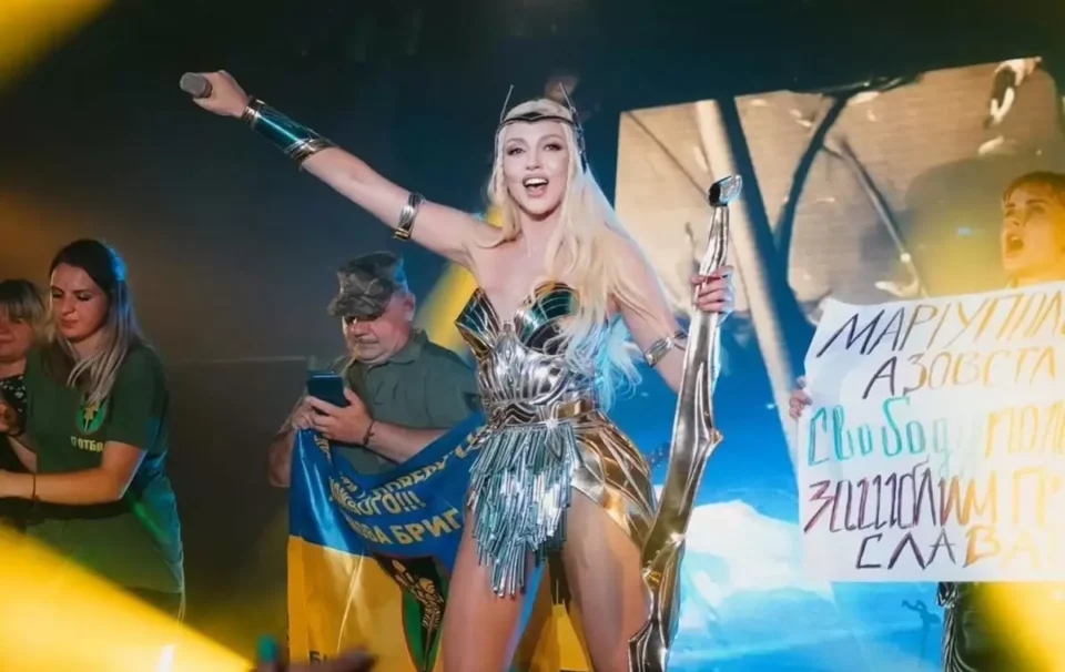 “Страшно”: Полякова показала, де переховувалася під час нічного обстрілу України