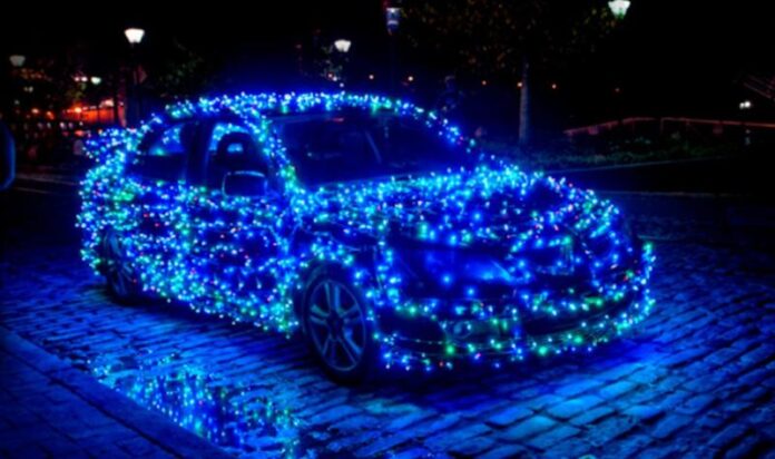 Новорічні прикраси на авто: як не порушити правила і уникнути штрафу