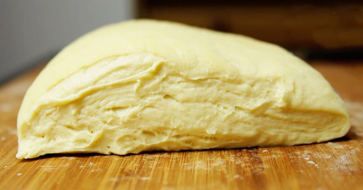 Одне тісто – і я «королева кухні». Готую з нього все: цей рецепт замінив мені всі інші