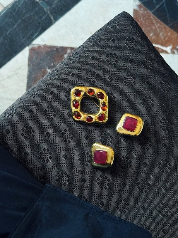 Брошка та сережки-кліпси Frances Patiky Stein / фото люб’язно надане для публікації instagram.com/kira.vintage