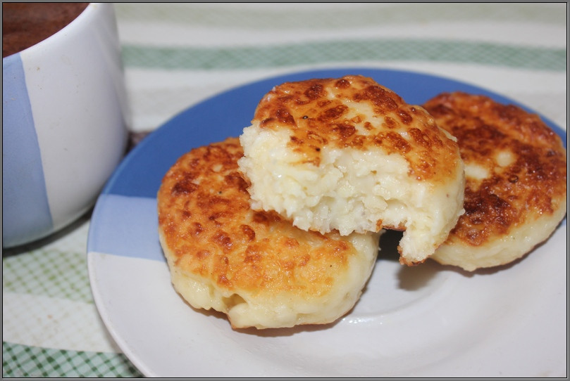 Чи можна приготувати сирники без сиру: оригінальна інтерпретація страви