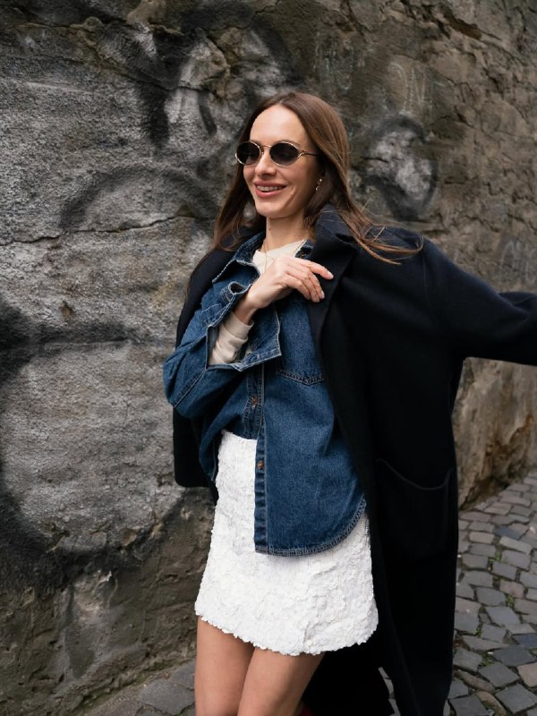 Як носити лофери, щоб навіть простий образ виглядав дорого: секрет Христини Горняк