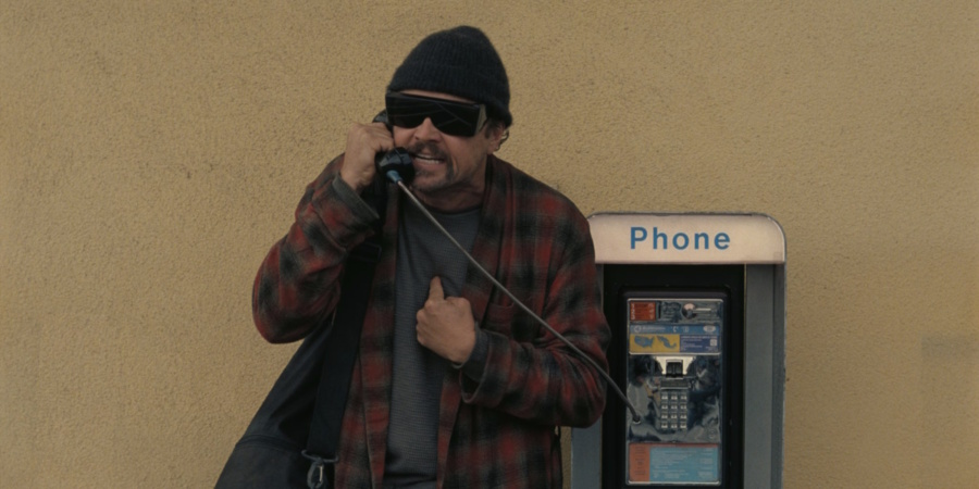 Кадр з фільму «Одна битва за іншою»