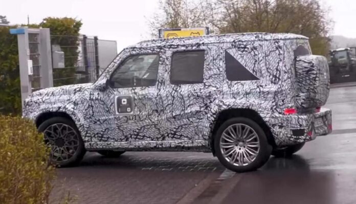 Mercedes готує “малий G-Class”: з’явилися нові фото прототипу