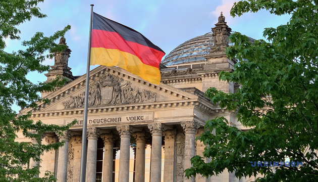 Доступ ультраправої партії Німеччини до документів ЄС створює ризик витоку інформації до Росії – Politico