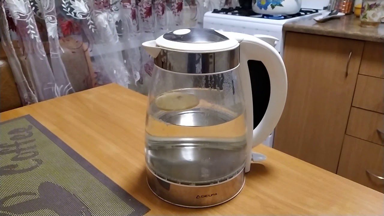 Експерти розповіли про простий спосіб швидко позбутися накипу в чайнику