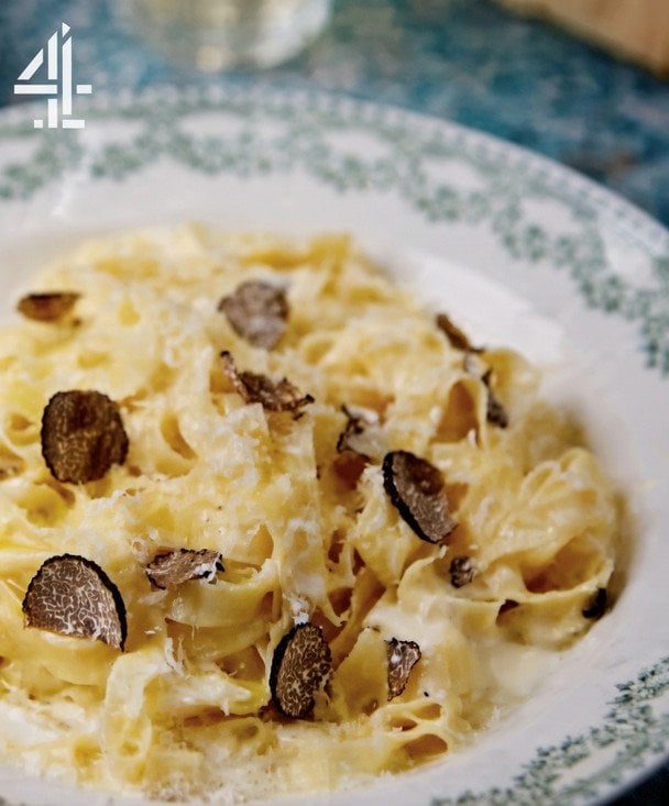 паста Фетучіні Альфредо youtube.com_@JamieOliverTV / © YouTube