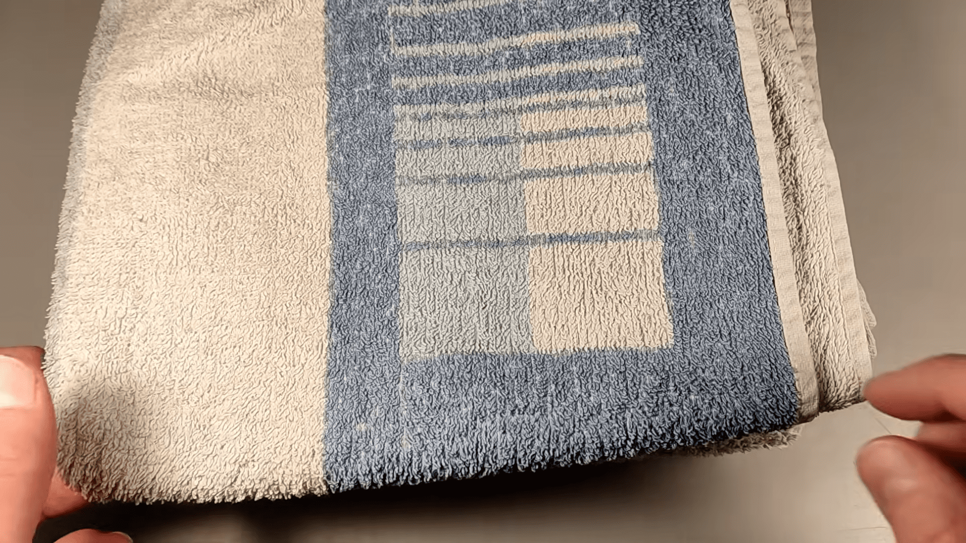 Експерти розповіли, як повернути рушникам м'якість. Фото:YouTube/PRIRODNOZDRAVLJE