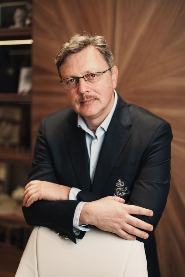 Дмитро Слоссер