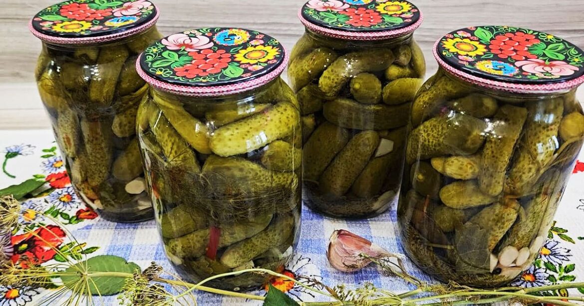 Огірки «Хрум-хрум» – моя гордість! Усі питають, що за спеції – а секрет у простоті!