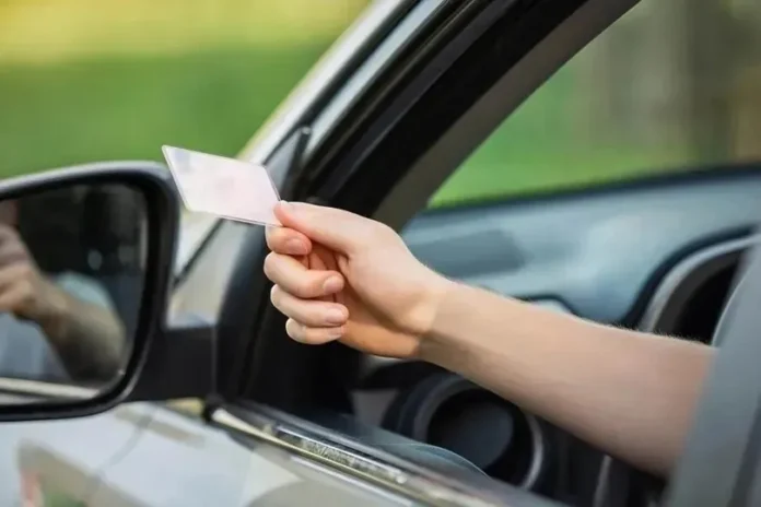 В Україні змінили строки дії водійських посвідчень: що потрібно знати