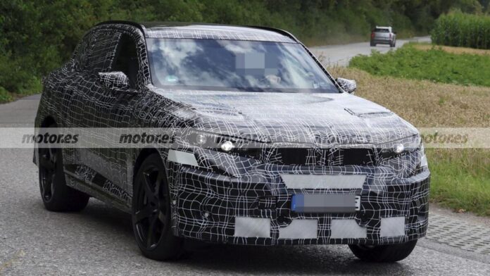 Перший електричний BMW X5 M помітили на тестах