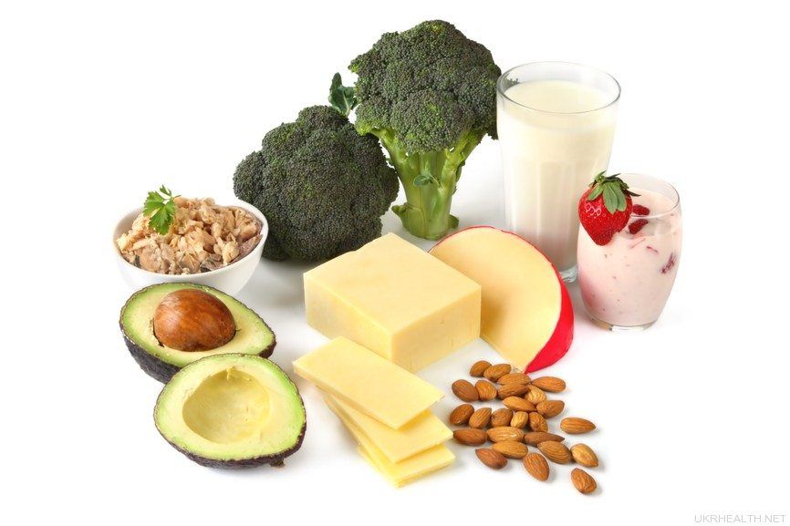 Скільки продуктів з кальцієм потрібно вживати щодня для здоров’я кісток?