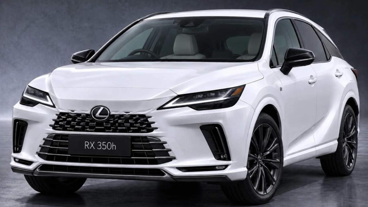 Lexus RX готують до масштабного оновлення і показали на перших рендерах