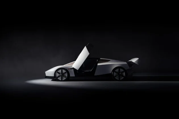 Tesla показала Roadster із ракетними двигунами SpaceX, який може літати